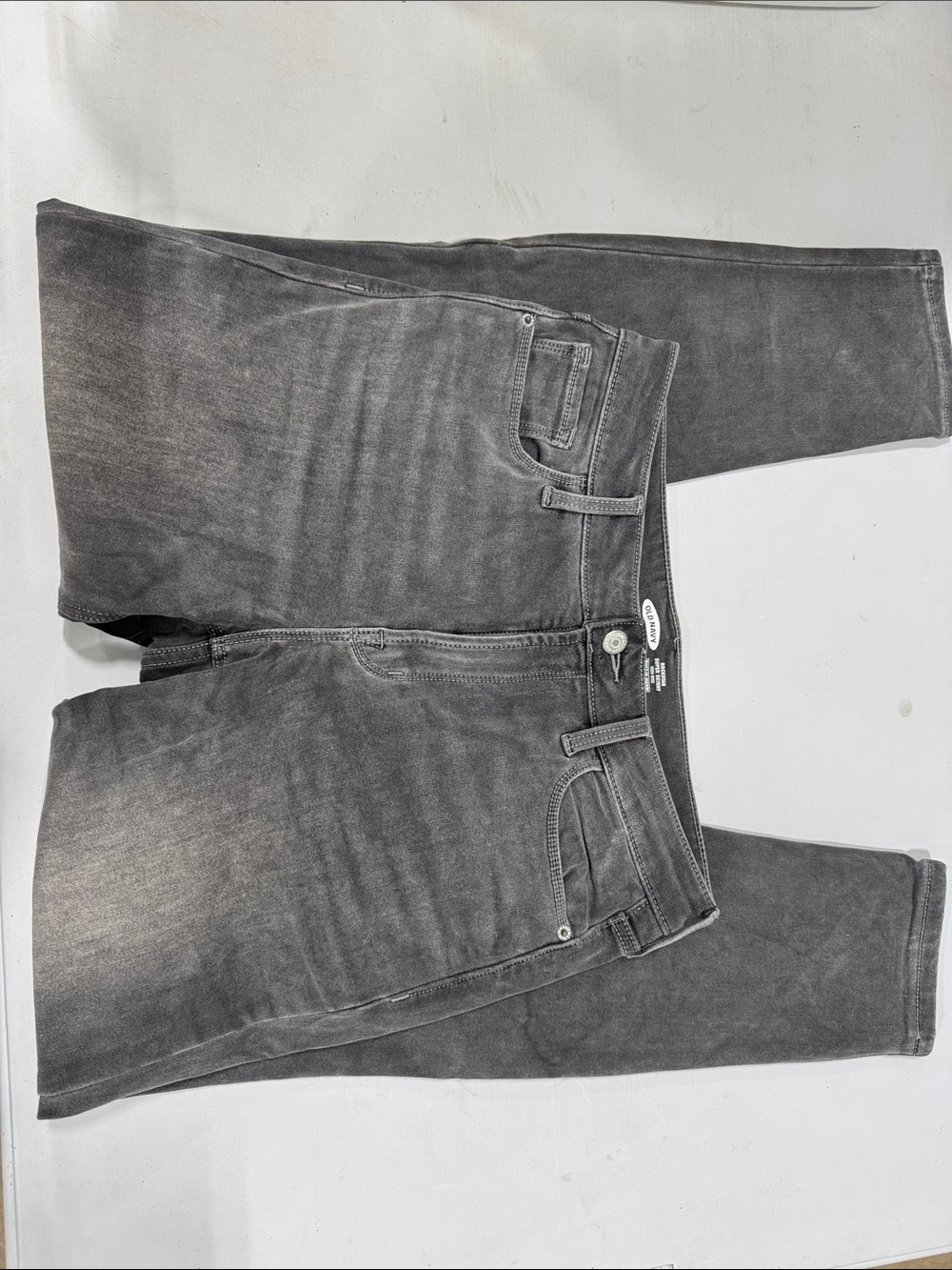 Old Navy Women's Faded Gray Skinny Jeans